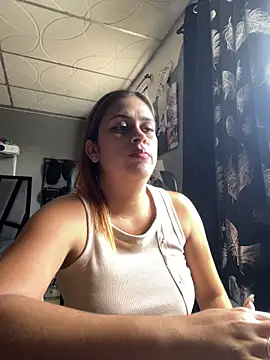 MariBelle1 live cam on StripChat