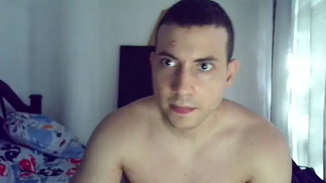 Armando_2002 on Stripchat