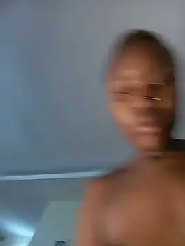 lavish_queen7 live cam on StripChat