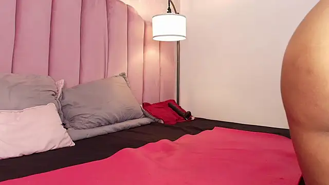 HallyBans live cam on StripChat