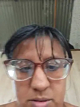 ZaidaWet webcam