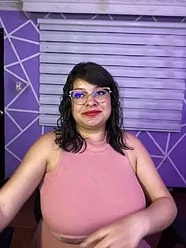 MiiaaJoness
