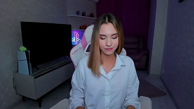 EllaCurtis