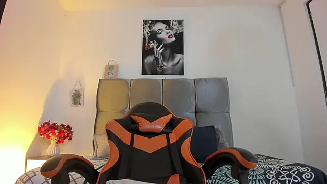 Ariel_star1 live cam on StripChat