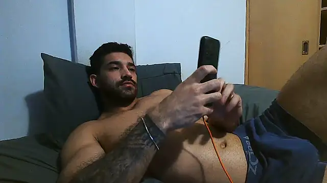 macho_fit (M young) - #beardy #bisexuals #brazilian #brunettes #cam2cam #dirty-talk #flashing #flexing #foot-fetish #handjob #handy #hd #masturbation #middle-priced-privates #muscular #orgasm #outdoor #portuguese-speaking #sexting #shower #small-audience #smoking #sph #striptease #white #young