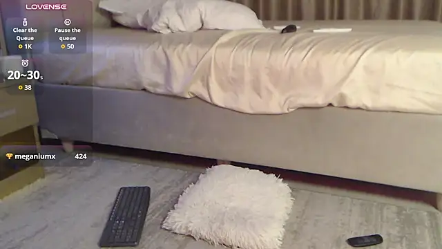 Halie_May live cam on StripChat