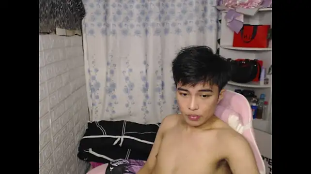 _peachyboyyy