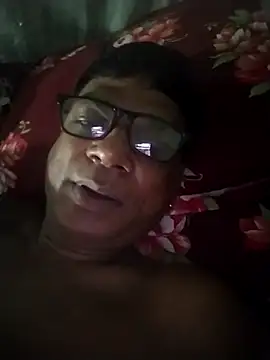 lovebird32 (M mature) - #big-ass #bisexuals #black-hair #cam2cam #cheap-privates #doggy-style #erotic-dance #footjob #handjob #handy #hd #indian #kissing #masturbation #mature #mobile #oil-show #outdoor #skinny #small-audience