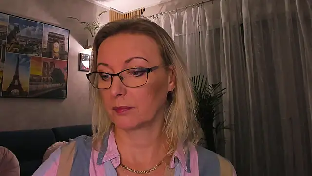 vanessa_chat live cam on StripChat