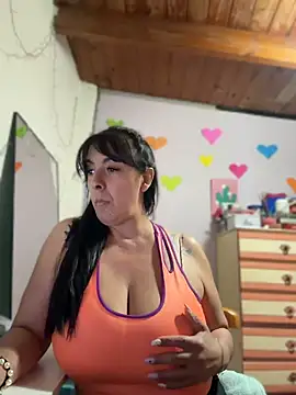 Sofyalone_ Live Webcam on Stripchat