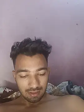 ItsPlayboy031 live cam on StripChat