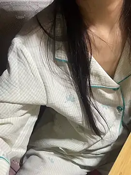 Mina048 webcam