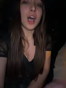 ICrazyOneIRL live cam