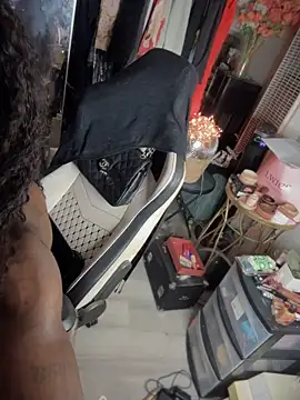 Motherbigbus live cam