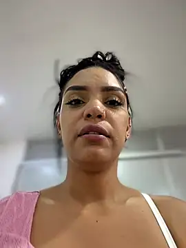 Sara-77 live cam