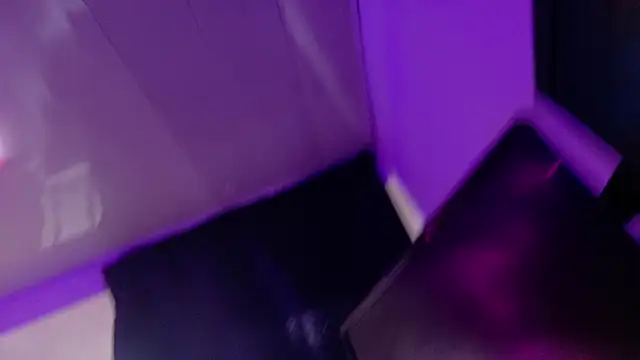 Selena_Gold11