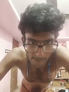 manikanda64 live cam on StripChat