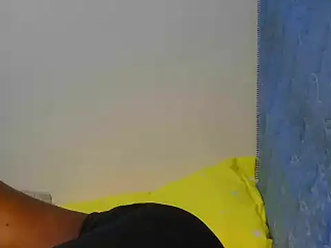 Bonarerihot live cam on StripChat