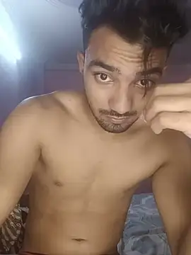 ItsPlayboy031 live cam on StripChat