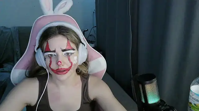 HelenMo0n