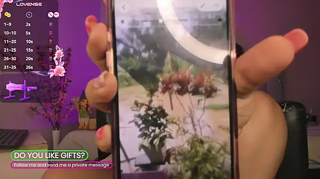 Zoe1_2