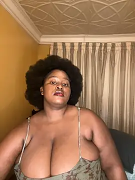 Bella-Porsche live cam on StripChat