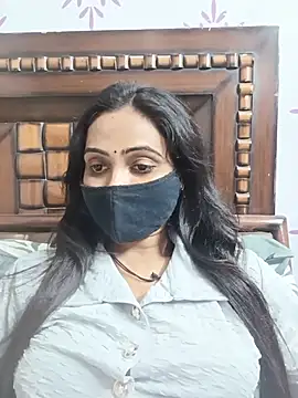 Yours-Bebo live cam on StripChat