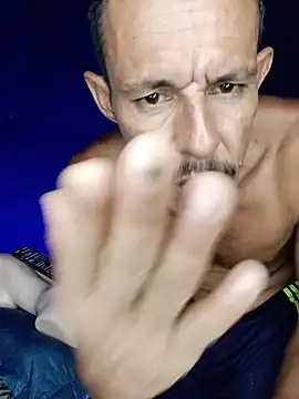 El_junior21 live cam on StripChat