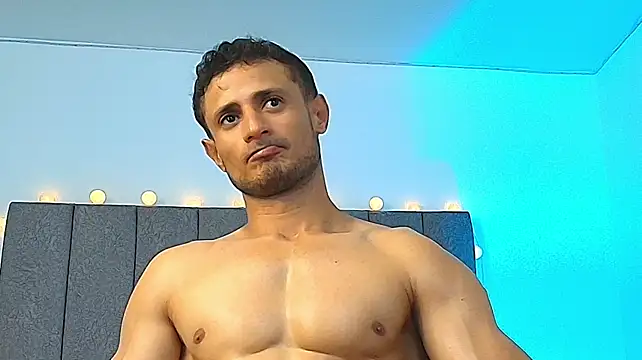 Adonys_Lewis_