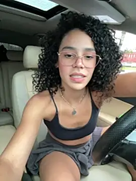 sirenstell0 (F young) - 💦 CAR CLIMAX😈Gozar no carro em público