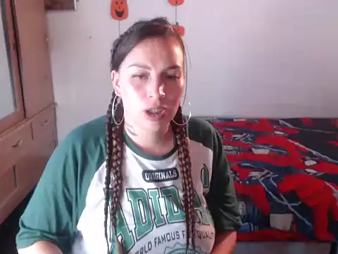 layanafuckass