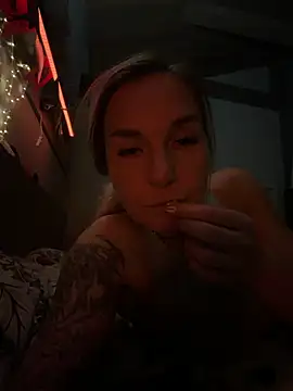 SpaceJet_0Novolyn live sex cam