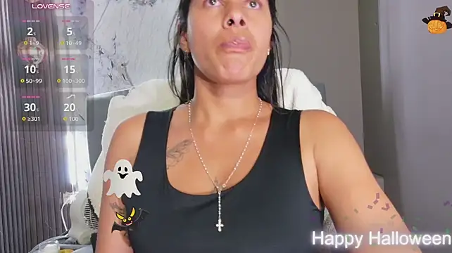 nairobi8 live cam on StripChat