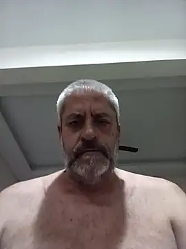 Abueloexhibicionista, live
