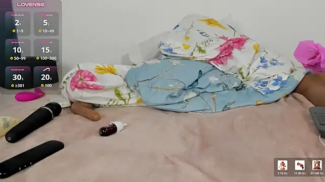 Gemma_Aurora_ live cam on StripChat