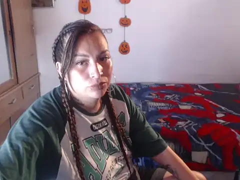 layanafuckass webcam
