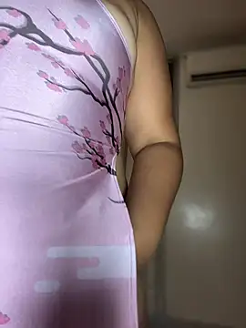Lia_sexx live cam on StripChat