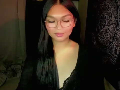 Lou_heart live cam