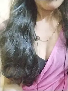 NylaNoor live cam on StripChat