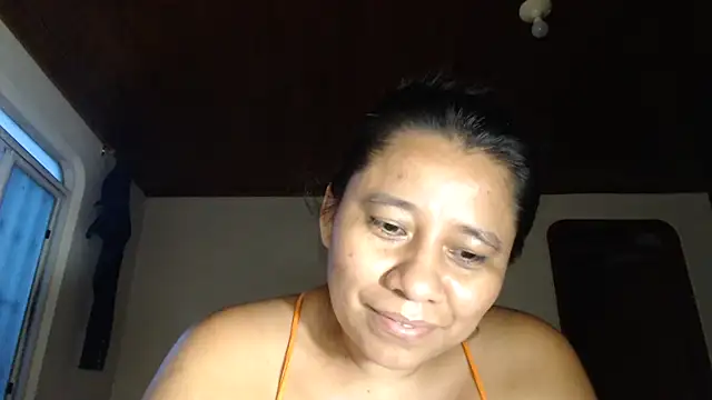 adrixxx38 live cam on StripChat