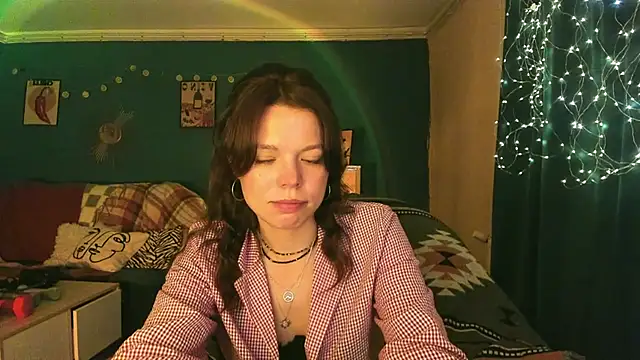 ClancyMorissey live cam on StripChat