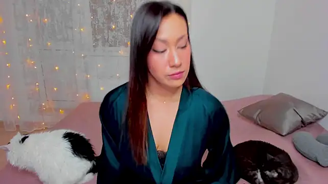 FieryHeart live cam on StripChat