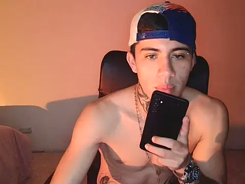 David_LongVibe live cam on StripChat