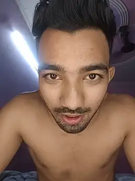ItsPlayboy031 live cam on StripChat