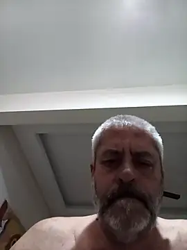 Abueloexhibicionista, live now