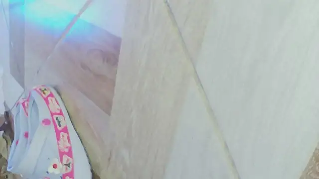 karol_stom live cam on StripChat