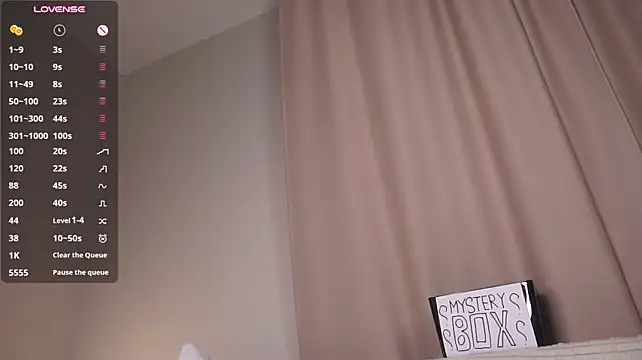 VerleneGambler live cam on StripChat