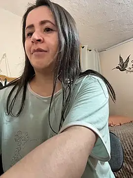 latinfemale live cam on StripChat