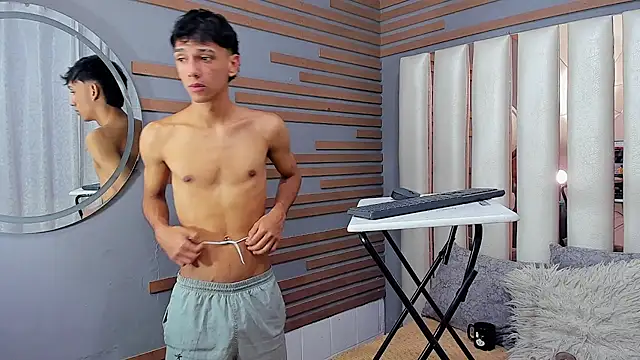 EstebanValdezs live cam on StripChat