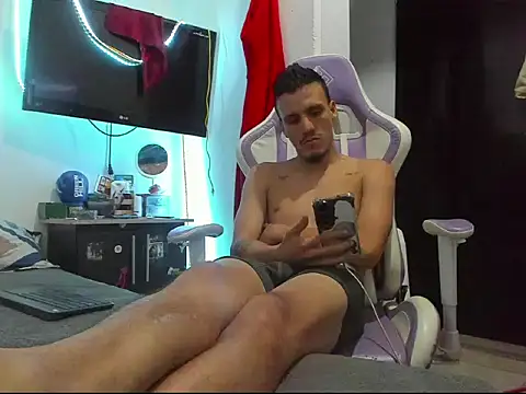 Latins_Boss live cam